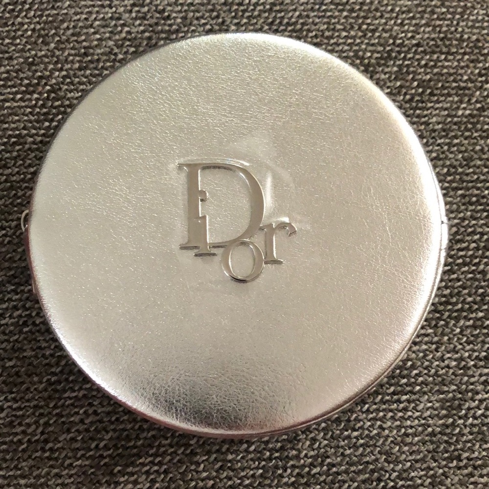 Dior Silver Round Small Pouch Vanity Authentic - Picture 2 of 13